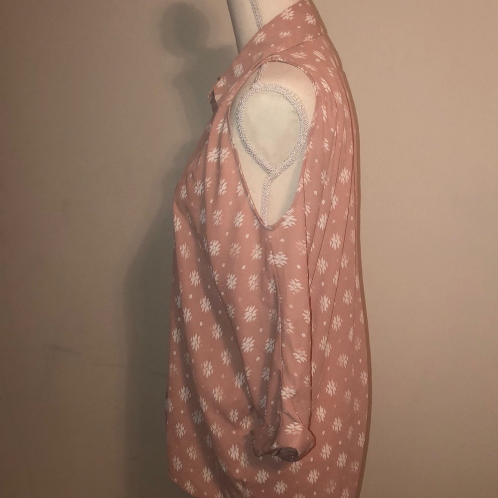 Forever 21 Button-Up - Picture 3 of 4